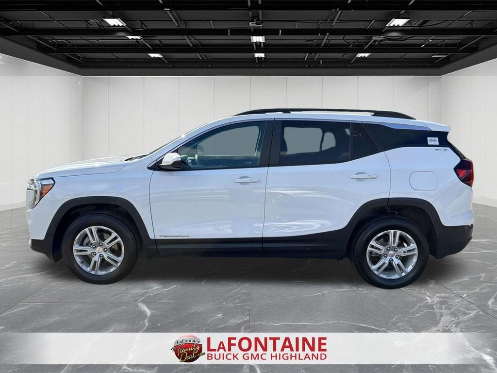 2023 GMC Terrain SLE