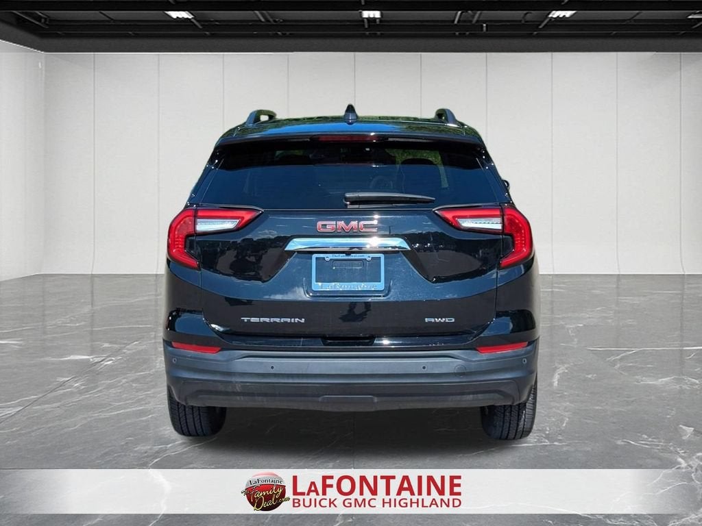 2023 GMC Terrain SLE