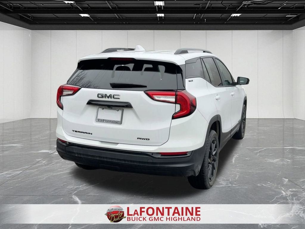 2023 GMC Terrain SLE