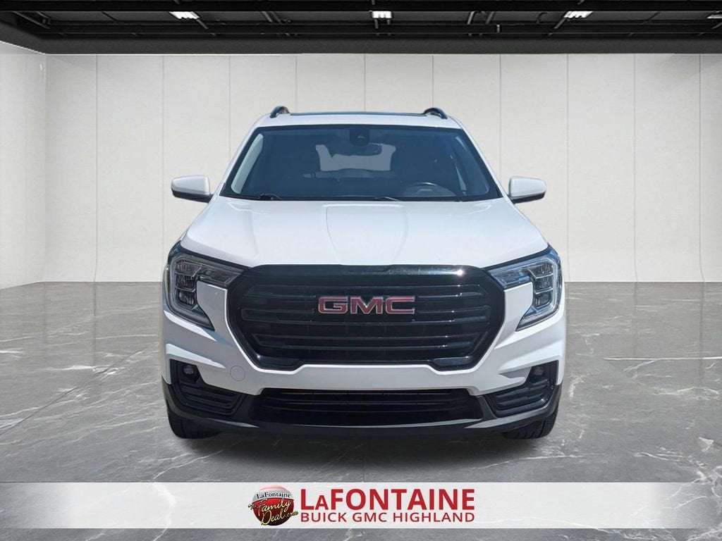 2022 GMC Terrain SLT