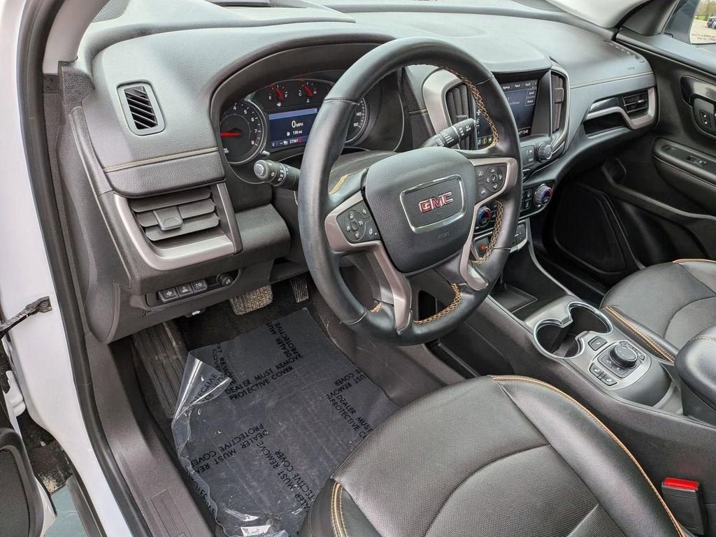 2023 GMC Terrain AT4