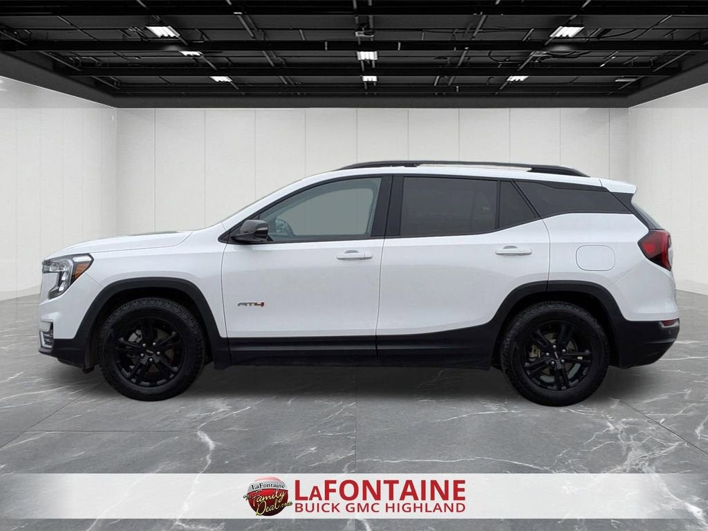 2023 GMC Terrain AT4