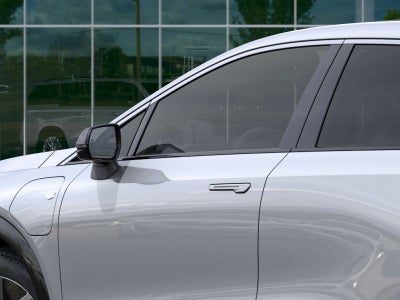 2027 Cadillac OPTIQ Luxury