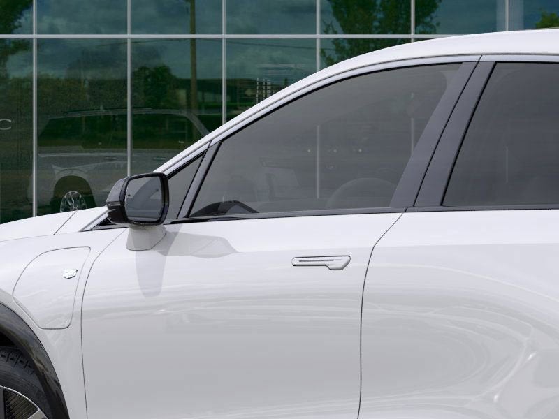 2025 Cadillac OPTIQ Luxury 2