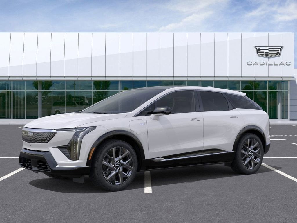 2025 Cadillac OPTIQ Luxury 2