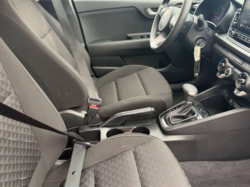 2023 Kia Rio LX