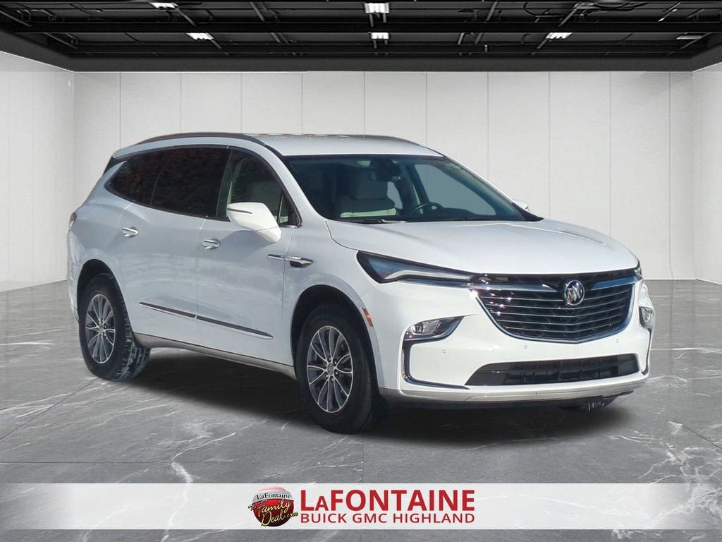 2023 Buick Enclave Essence