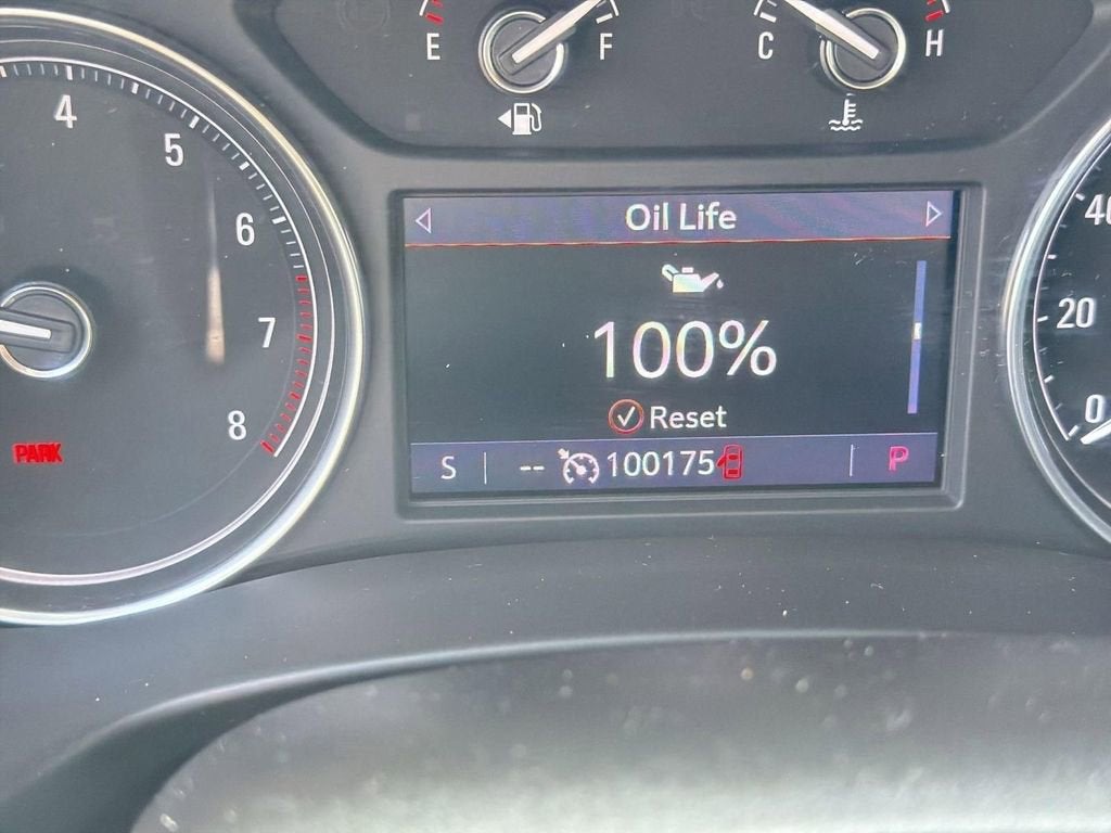 2021 Buick Enclave Essence