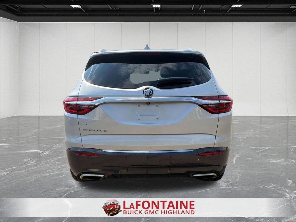 2021 Buick Enclave Essence