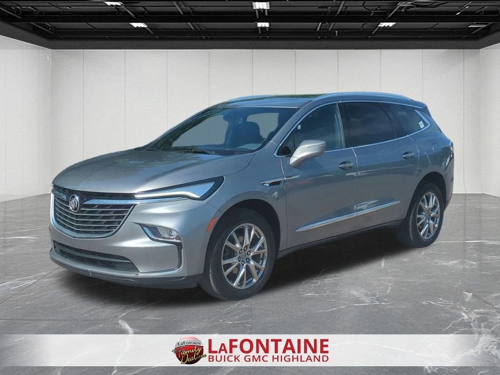 2023 Buick Enclave Essence