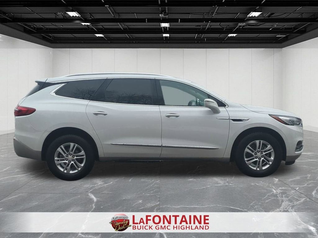 2020 Buick Enclave Essence