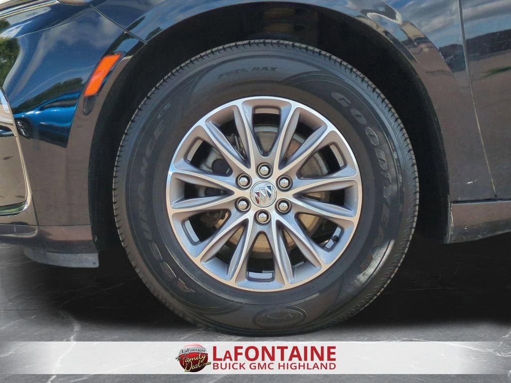 2023 Buick Enclave Essence