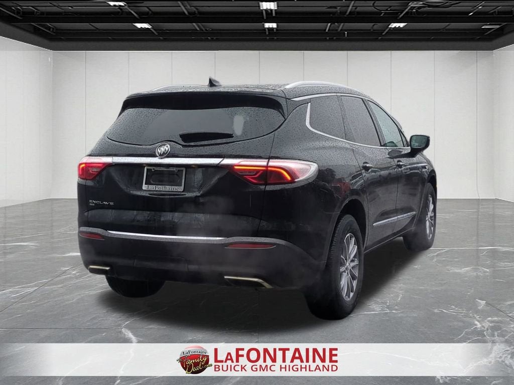 2024 Buick Enclave Essence