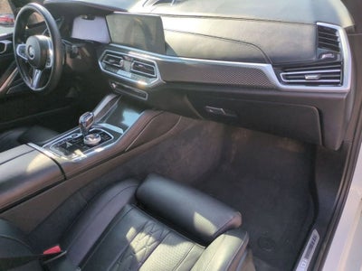 2023 BMW X6 M50i
