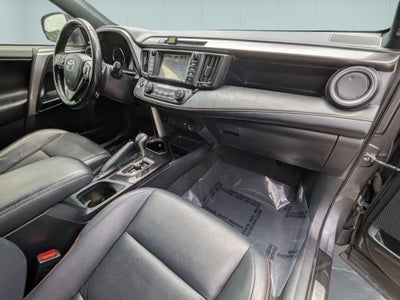 2018 Toyota RAV4 SE