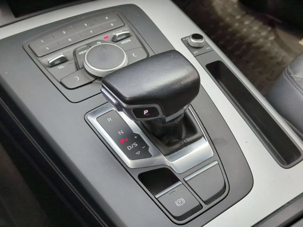 2018 Audi Q5 Premium