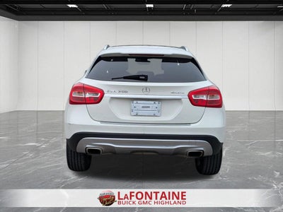2016 Mercedes-Benz GLA 250 4MATIC®