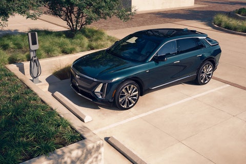  LaFontaine Cadillac Highland in Highland Charter Township MI