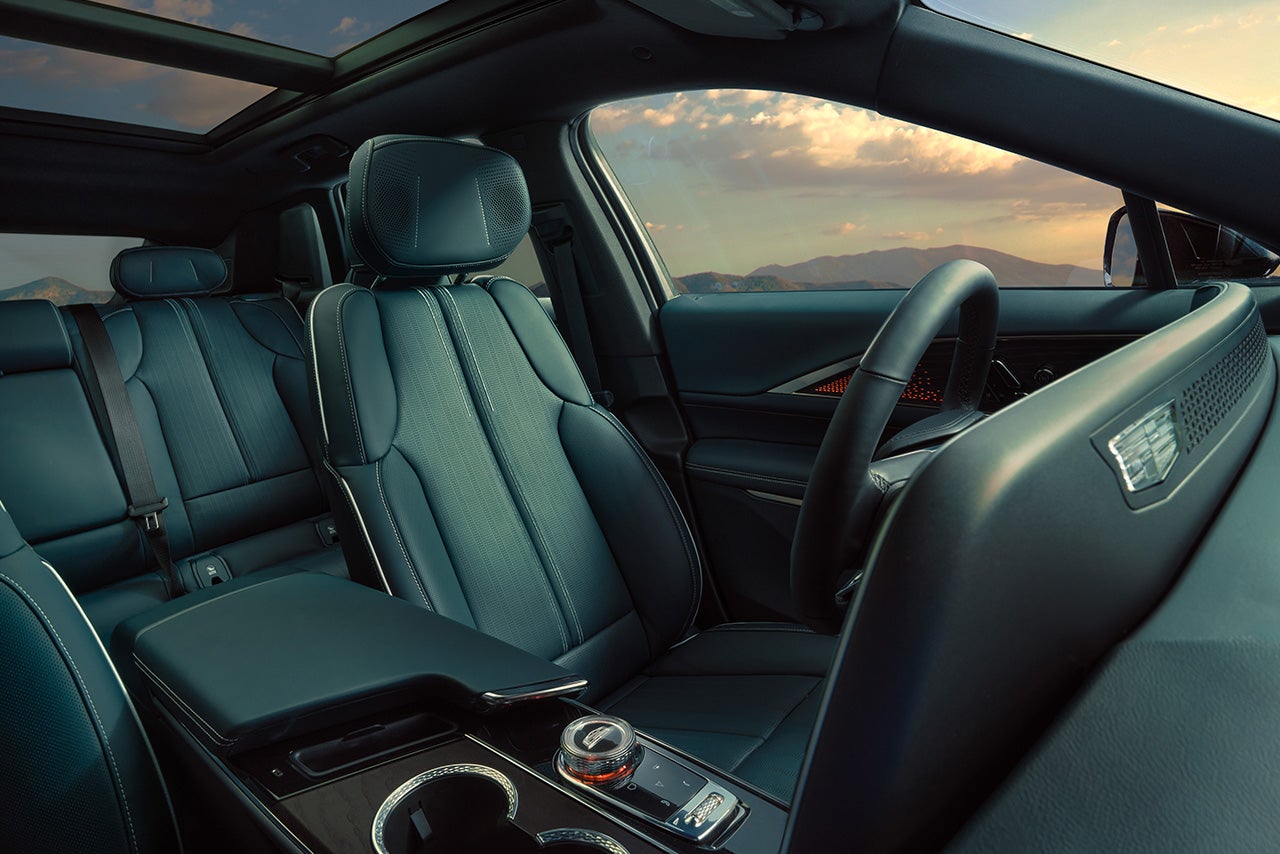 LaFontaine Cadillac Highland in Highland Charter Township MI