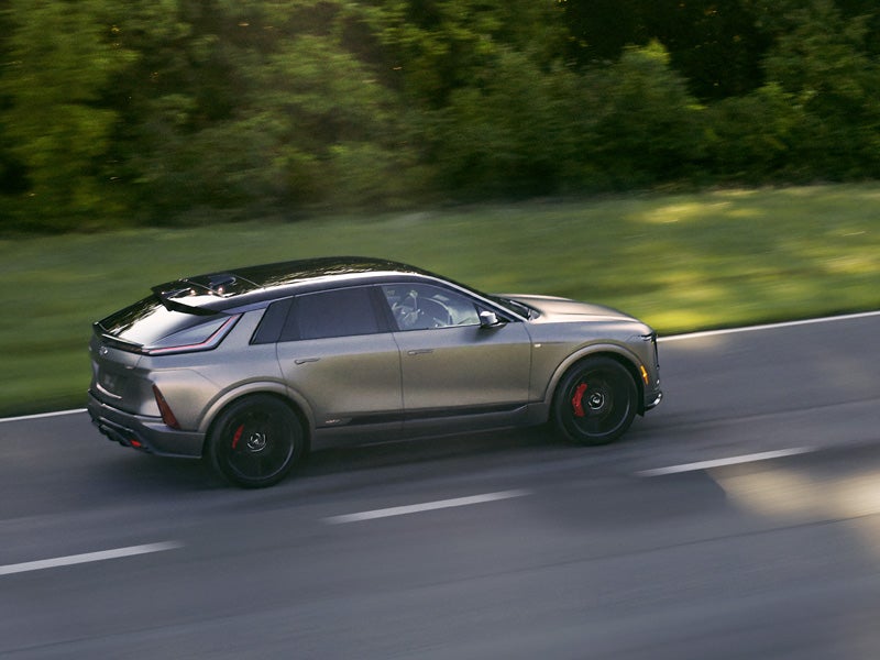 LaFontaine Cadillac Highland in Highland Charter Township MI