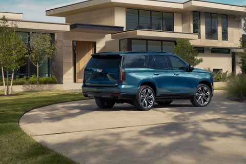 LaFontaine Cadillac Highland in Highland Charter Township MI